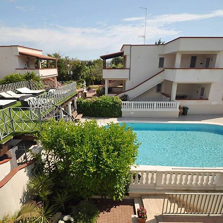 Residence Mezzaluna Carovigno Kültér fotó